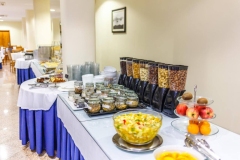 Petit-dejeuner-buffet-Caravelas