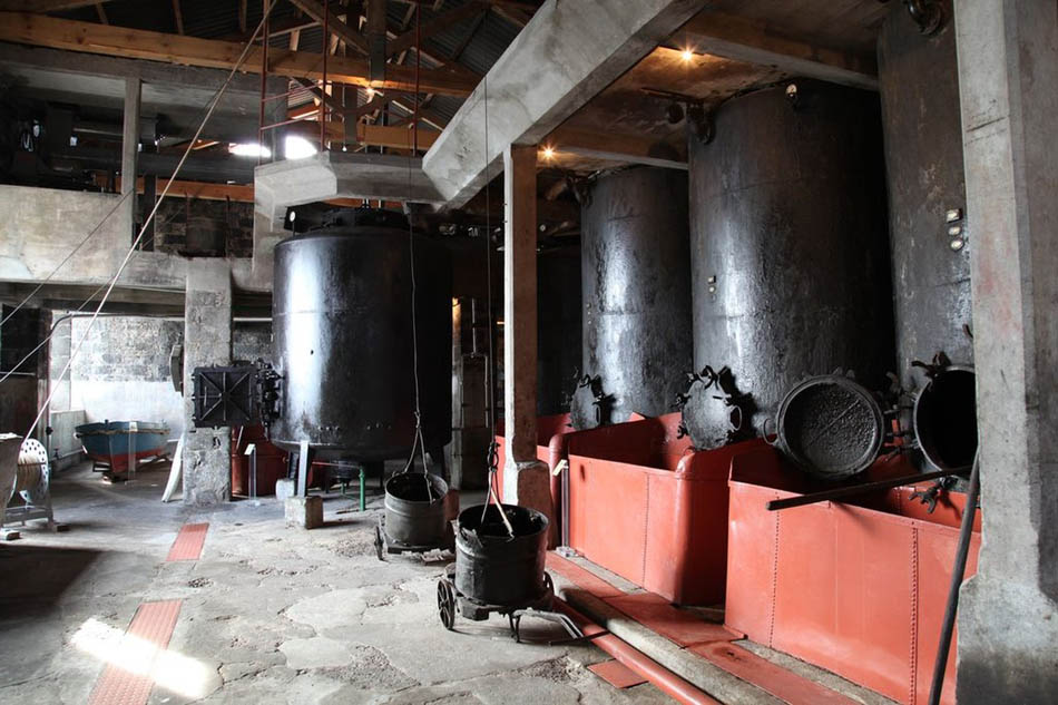 Ancienne usine de traitement des baleines